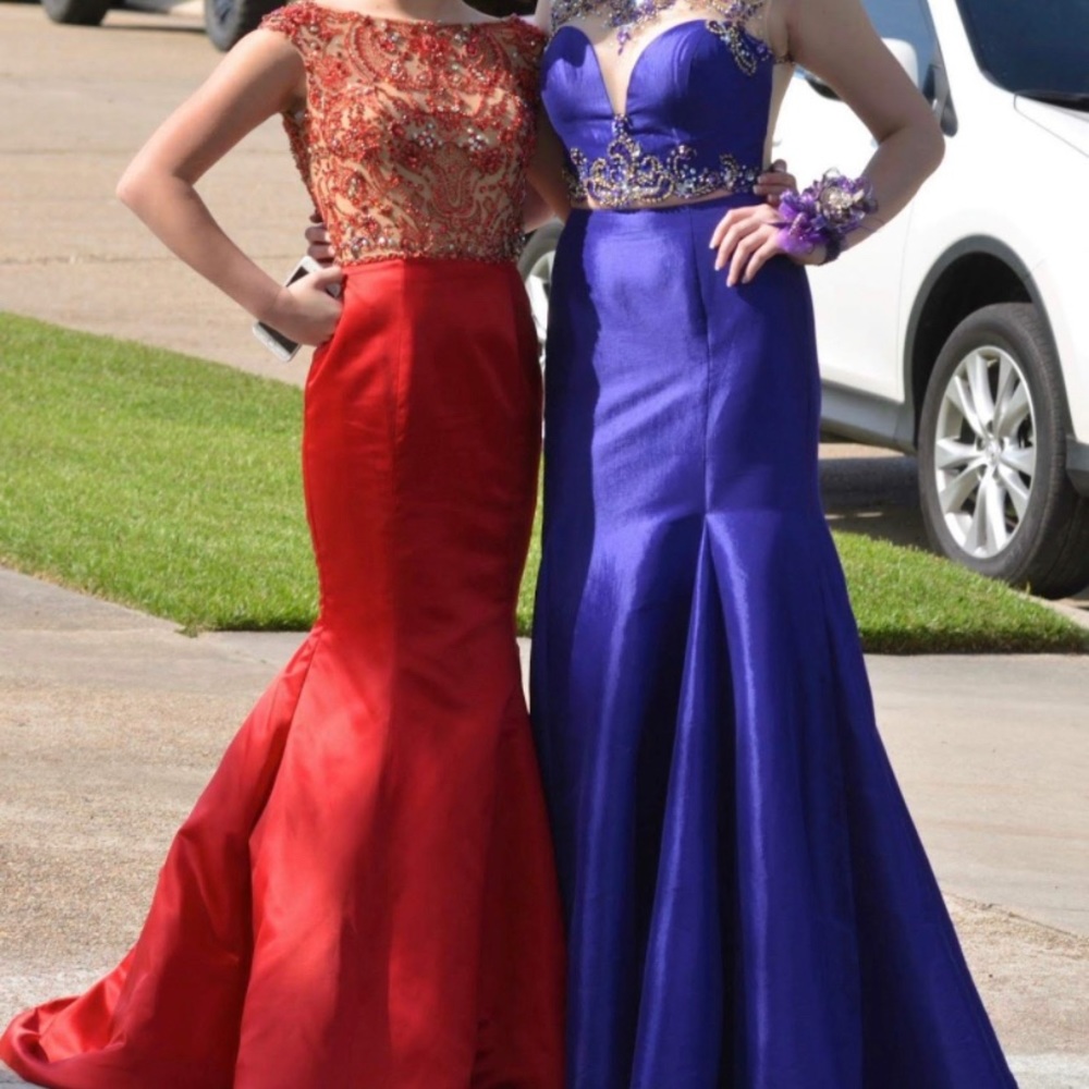 Long, Nude/Red SHERRI HILL Prom Dress